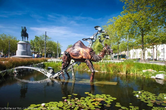 AGENCE DE COMMUNICATION  MÉDIAS / WEB / PRINT à LA ROCHE-SUR-YON