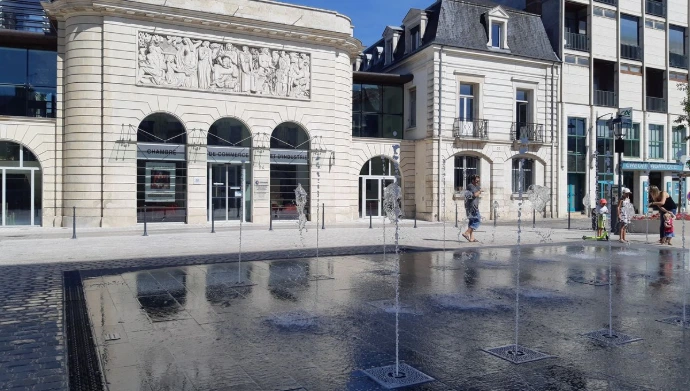 AGENCE DE COMMUNICATION  MÉDIAS / WEB / PRINT à CHÂTEAUROUX